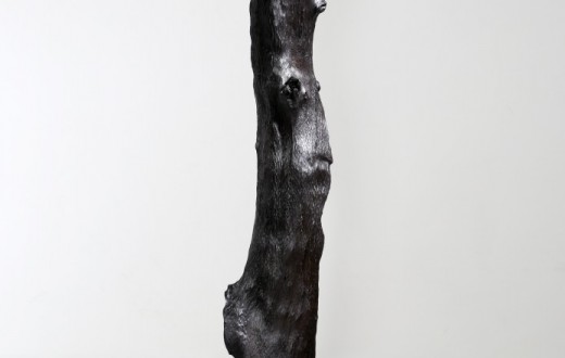 "Slenkantis išgąstis" - šimtamečio ąžuolo skulptūra